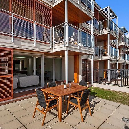 Roberts Retreat - Taupo Holiday Home エクステリア 写真